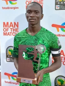 Yahaya Lawali with his AFCON U-17 MVP Award 