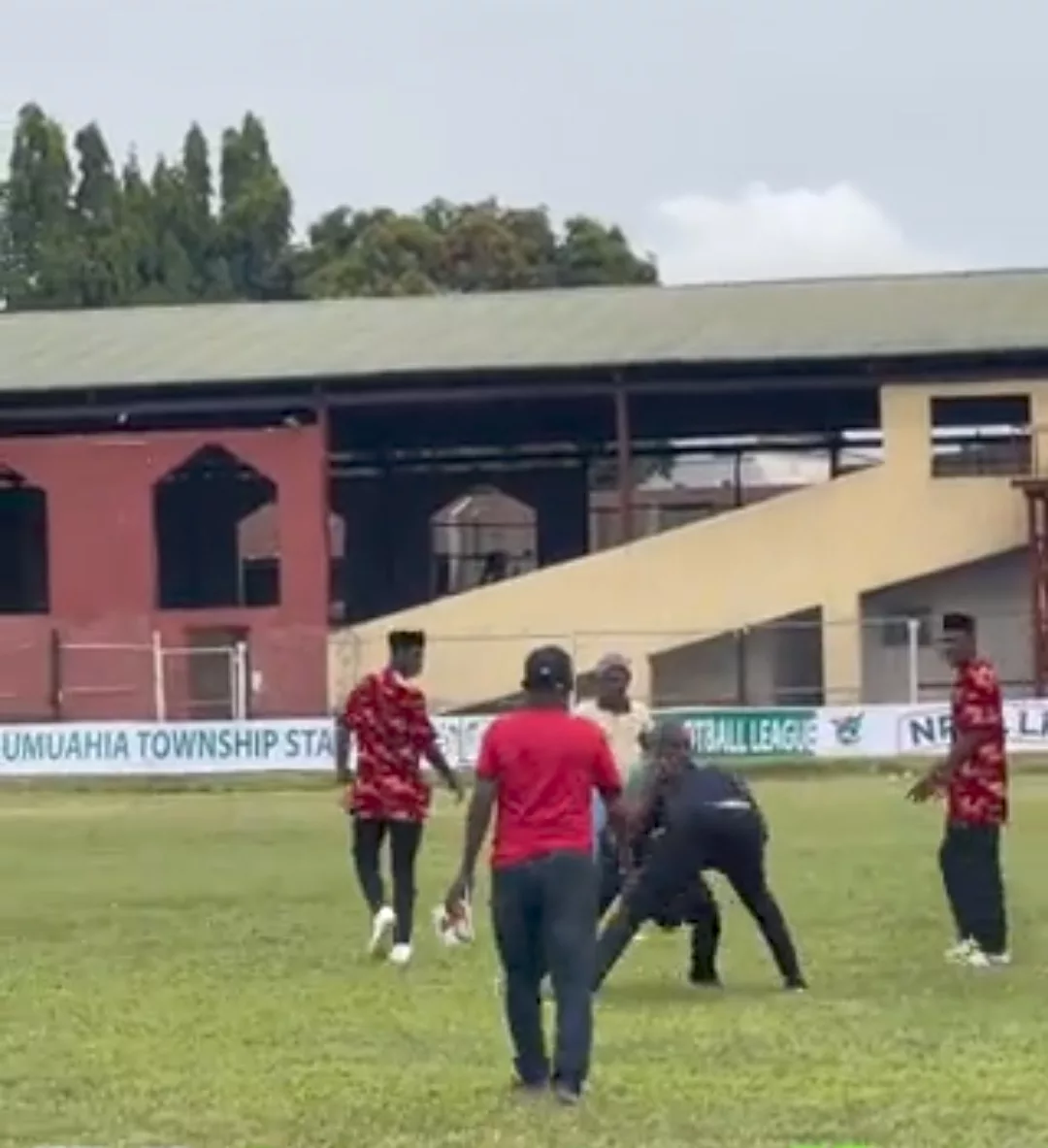 Video! Abia Warriors Fight Dirty With Rangers International On Oriental Derby Day